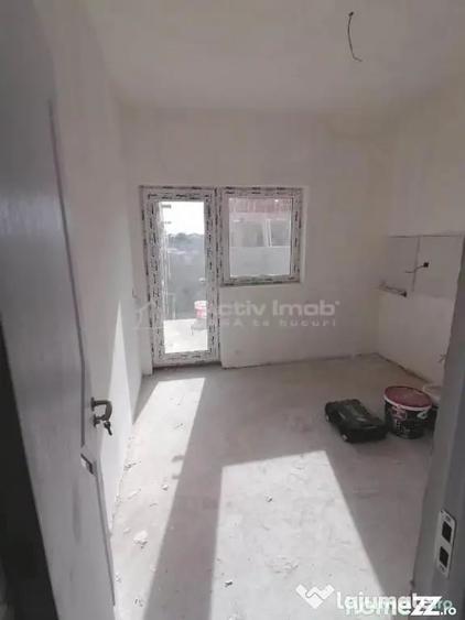 Casă cu 4 camere cu Teren 200 Mp în Prelungirea Ghencea
