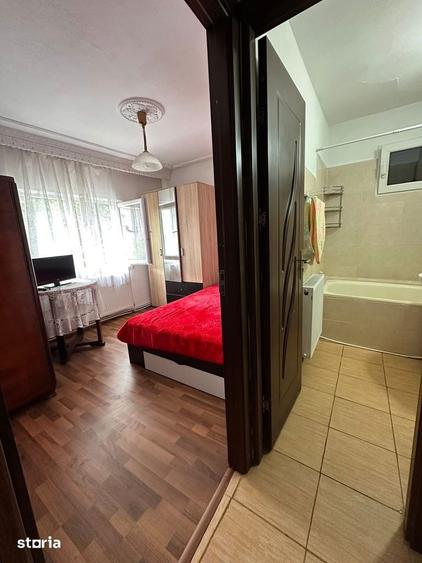 De vanzare apartament 2 camere si balcon,etj intermediar. Pret 43000e - 7