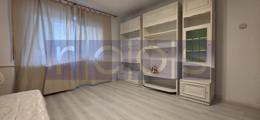 Apartament cu 3 camere decomandat, mobilat în Unirii