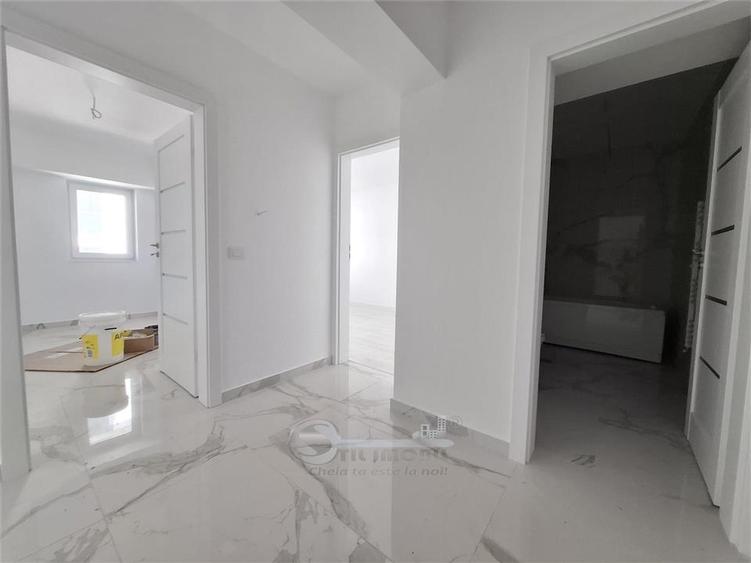 Apartament cu 2 camere decomandat în Galata