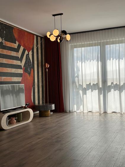 Apartament cu 3 camere decomandat în Cetate