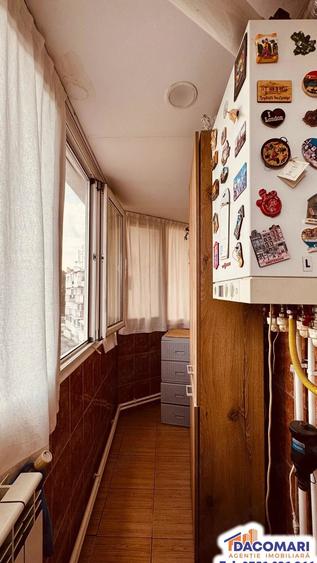 Apartament cu 3 camere decomandat în Siderurgiștilor