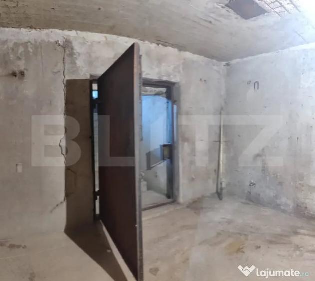 Spațiu comercial, de 144 mp, în Ulmi