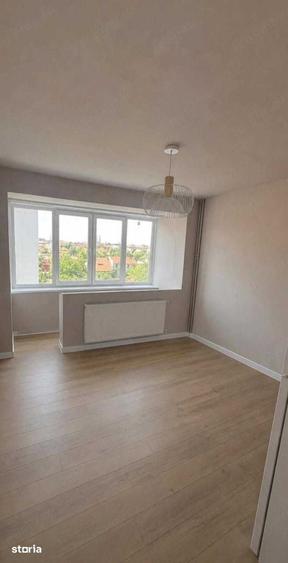 Apartament cu 2 camere decomandat în Olimpia-Stadion