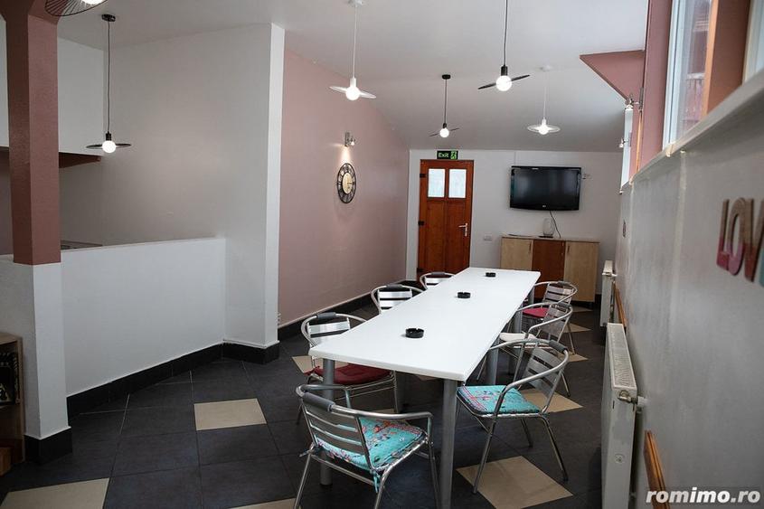 Casă cu 8 camere cu Teren 280 Mp în Predeal