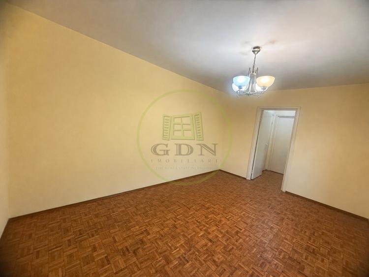 Apartament cu 2 camere semidecomandat în Valea Rosie