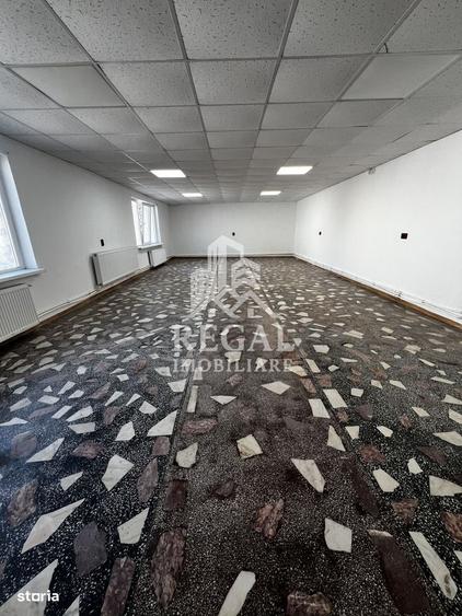 Spațiu comercial, de 110 mp, în Central