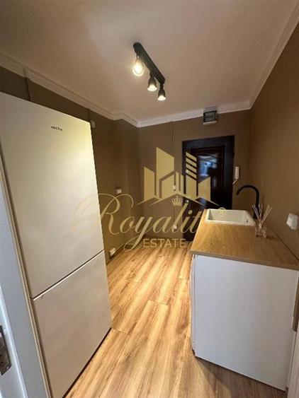 Garsonieră decomandată, mobilată în Complex Studențesc