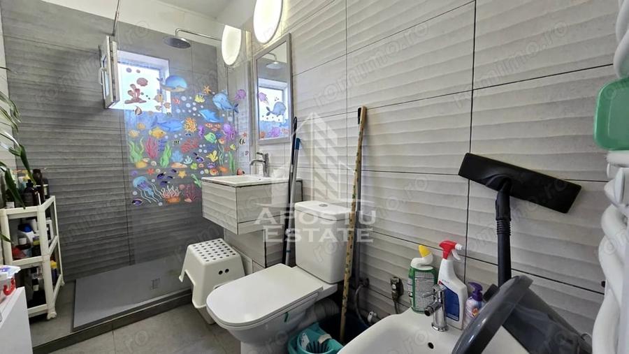 Apartament cu 3 camere semidecomandat în Bucovina