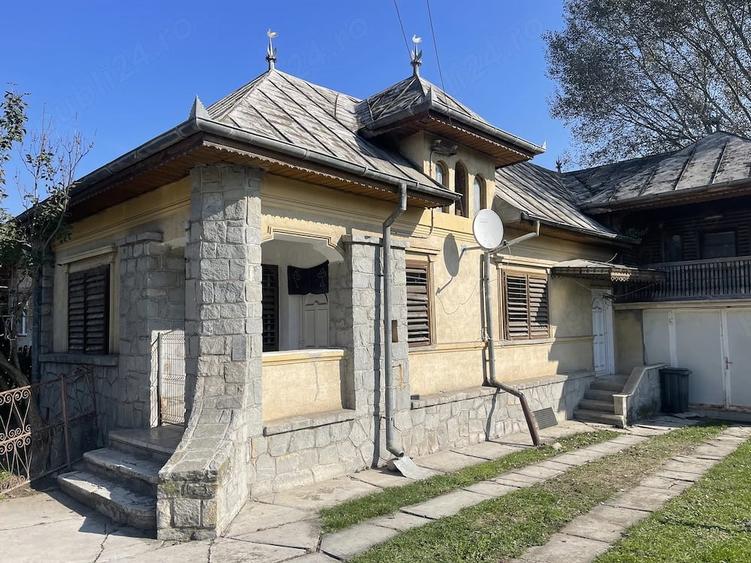Casă cu 3 camere cu Teren 3284 Mp în Moțăieni