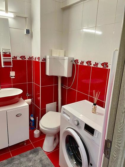 Apartament cu 2 camere decomandat în Jucu