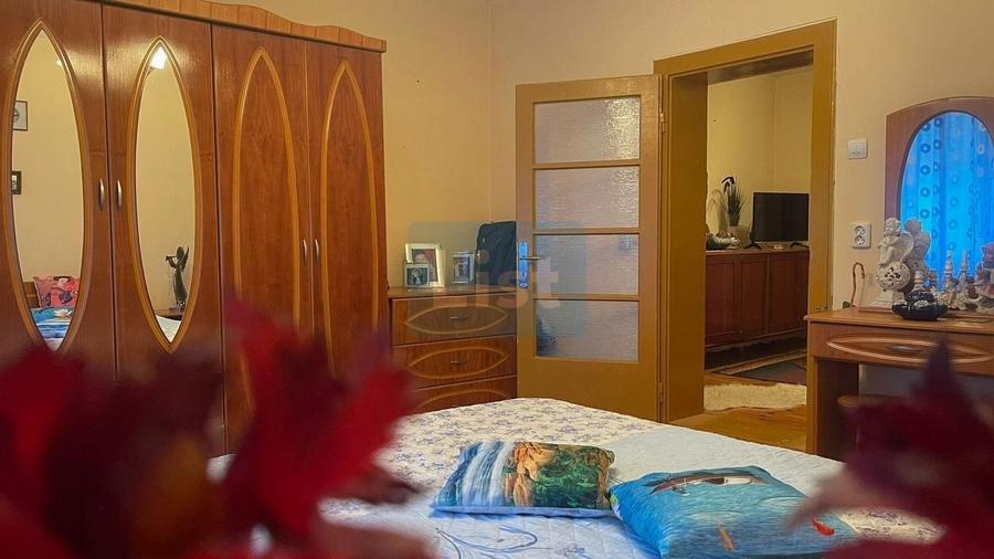 Casă cu 5 camere cu Canalizare în Muncitoresc