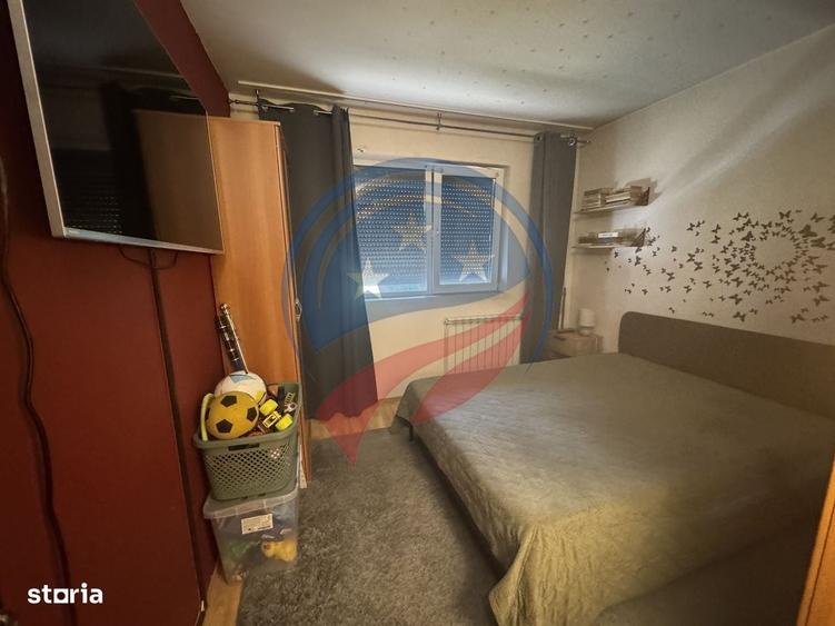 Apartament cu 2 camere în Craiovița Nouă