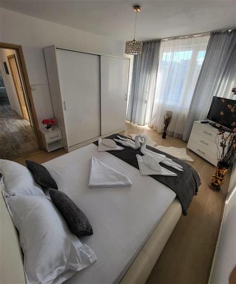Apartament cu 2 camere decomandat în Ultracentral