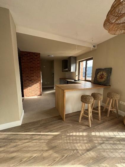 Apartament cu 3 camere decomandat, mobilat în Gheorgheni