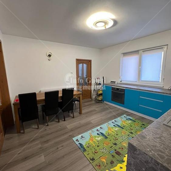Casă individuală cu 2 camere cu Garaj în Costi