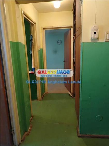 Apartament cu 2 camere decomandat în Drumul Taberei