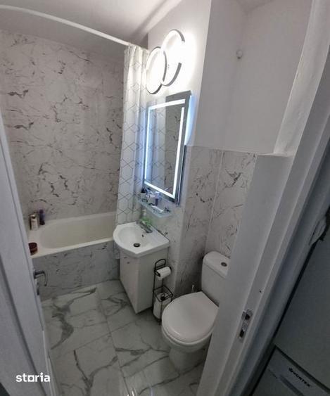 Apartament cu 3 camere decomandat în Unirii Nord