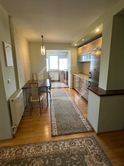 Apartament cu 4 camere decomandat, mobilat în Gheorgheni