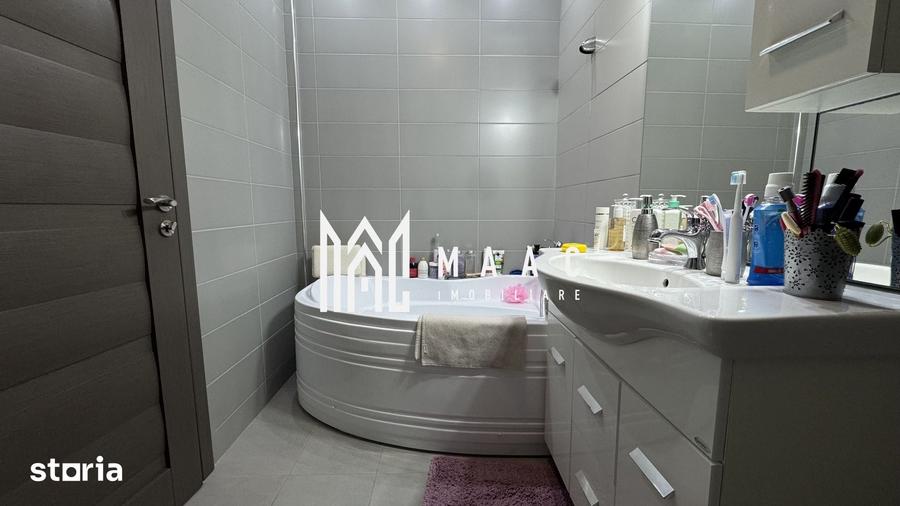 Apartament cu 5 camere, mobilat în Central
