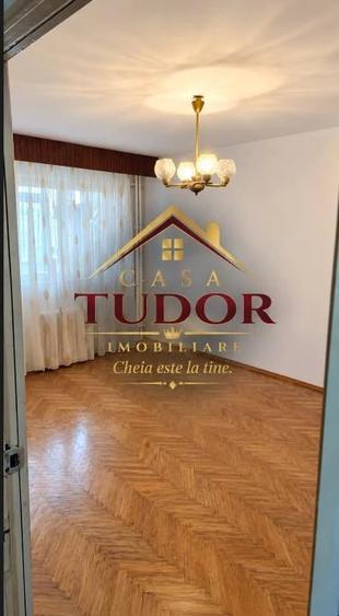 Garsonieră decomandată în Nord