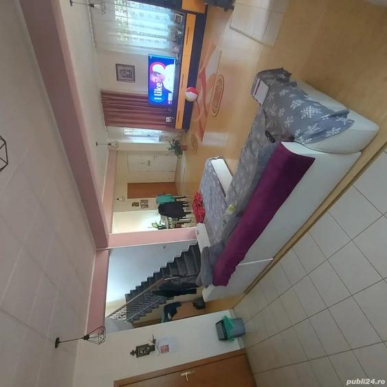Casă cu 4 camere în Poiana lui Stângă