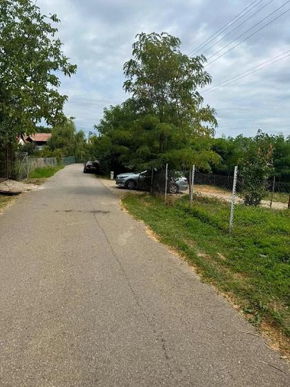 Teren de 771 mp, în Teișani