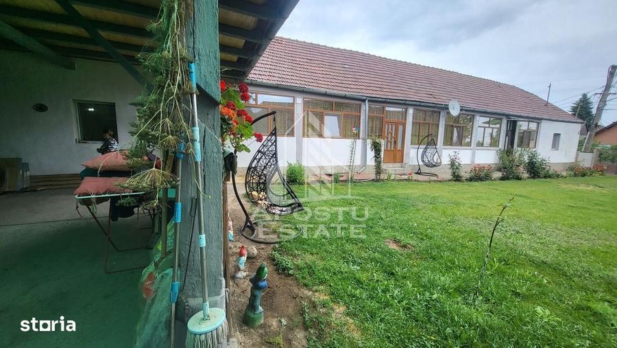 Casa individuala cu 6 camere,2 bai,teren de 1017 mp Pischia Central - 10