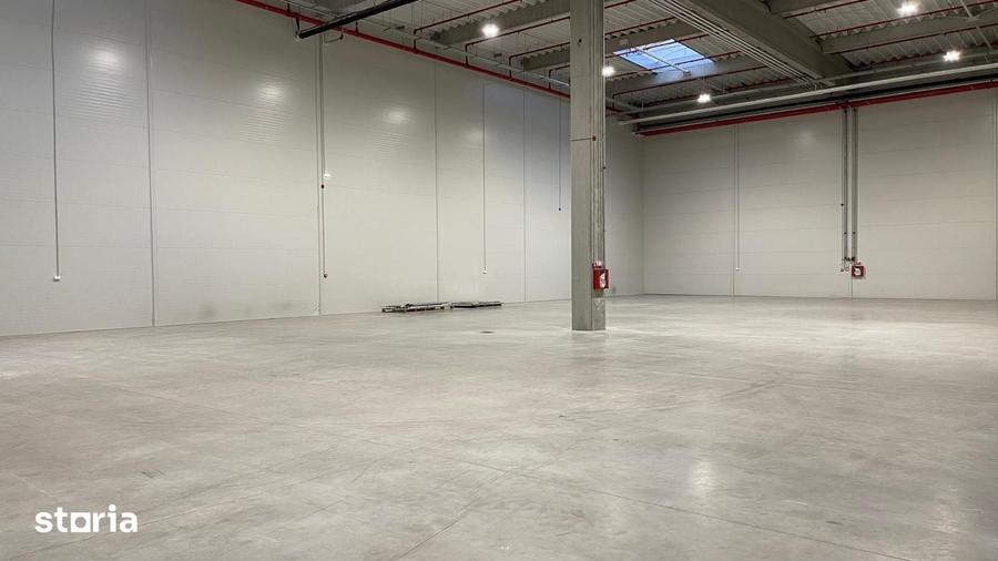 Spațiu comercial, de 1,700 mp, în Florești
