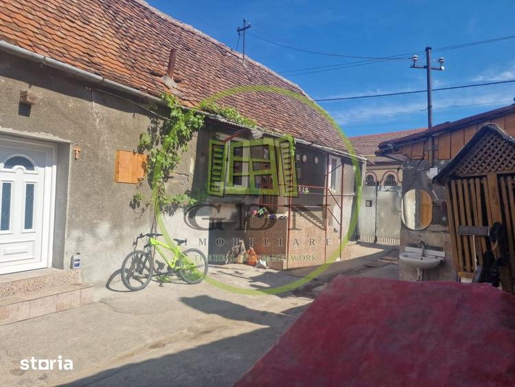 Casă cu 3 camere cu Teren 650 Mp în Central