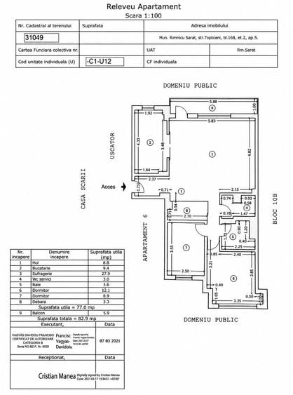Apartament cu 3 camere decomandat în Piața