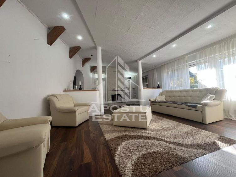Apartament cu 6 camere decomandat, mobilat în Ultracentral