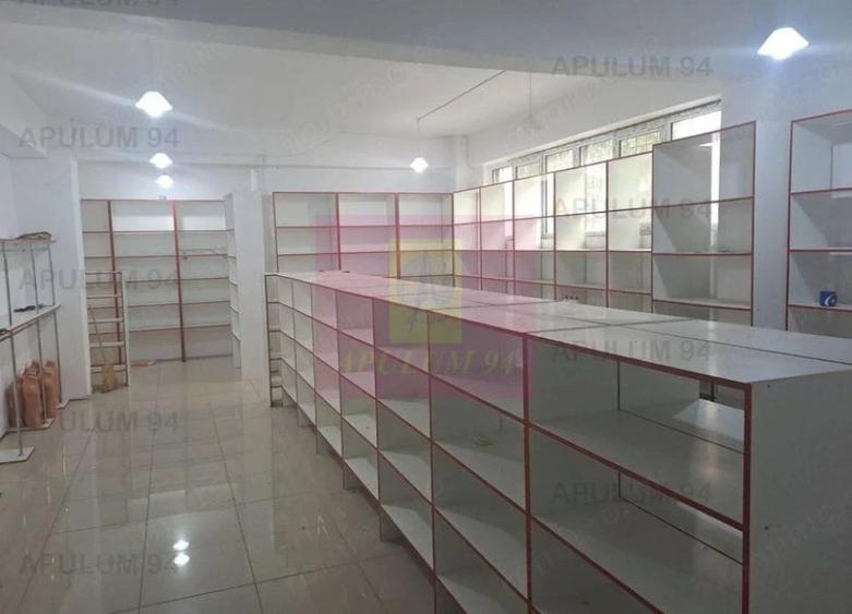 Spațiu comercial, de 163 mp, în Central
