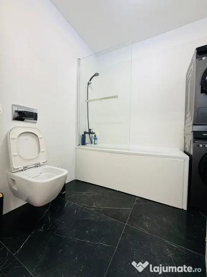 Apartament cu 2 camere semidecomandat în Exterior Vest