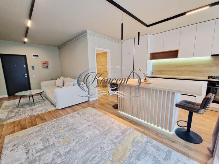 Apartament cu 2 camere semidecomandat, mobilat în Florești