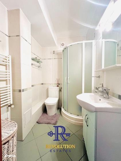 Apartament cu 3 camere decomandat în Andrei Mureșanu