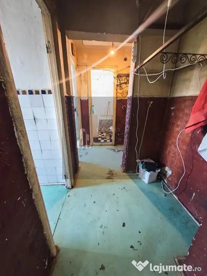 Apartament cu 2 camere decomandat în Prelungirea Ghencea