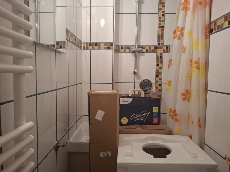 Birou, de 125 mp, în Moșilor