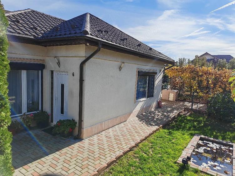Casă cu 2 camere cu Teren 75 Mp în Central