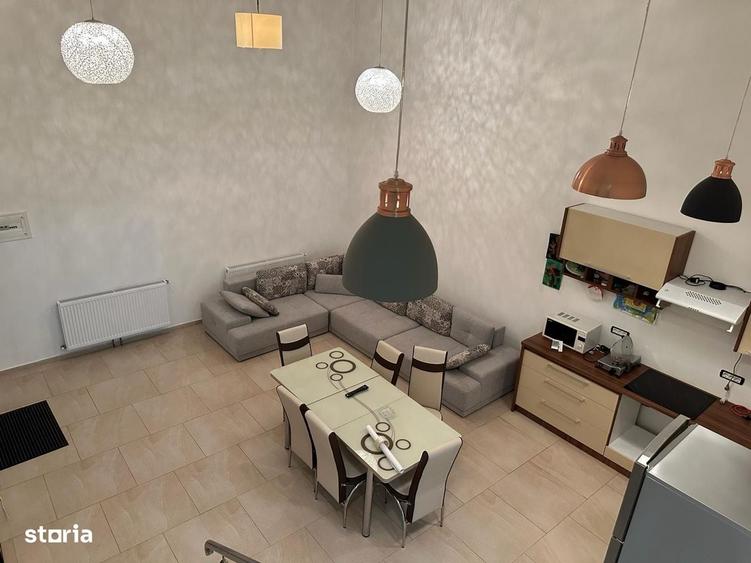 Apartament cu 4 camere decomandat în Central