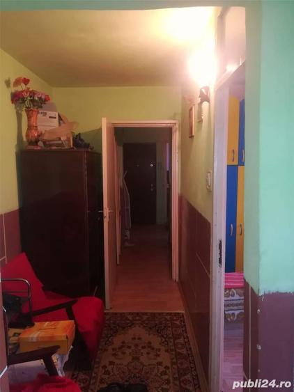 Apartament cu 3 camere decomandat în Rogerius