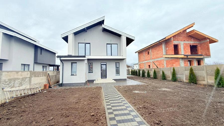 Persoana fizica,(5% reducere pentru luna mai) vand casa Cristian, Brasov - 13