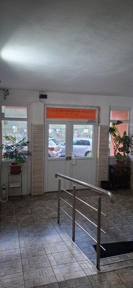Apartament decomandat în Teiul Doamnei