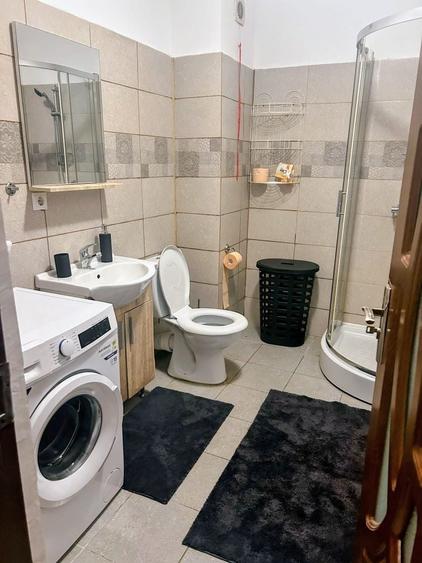 Apartament cu 2 camere decomandat în Florești