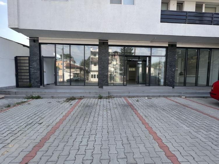 Spațiu comercial, de 277 mp, în Crângași