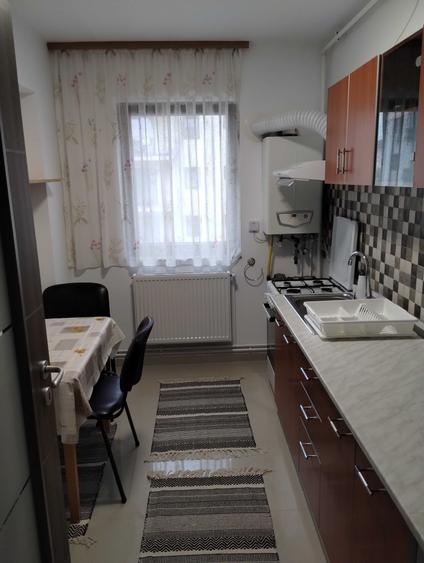 Garsonieră decomandată în Dobroești