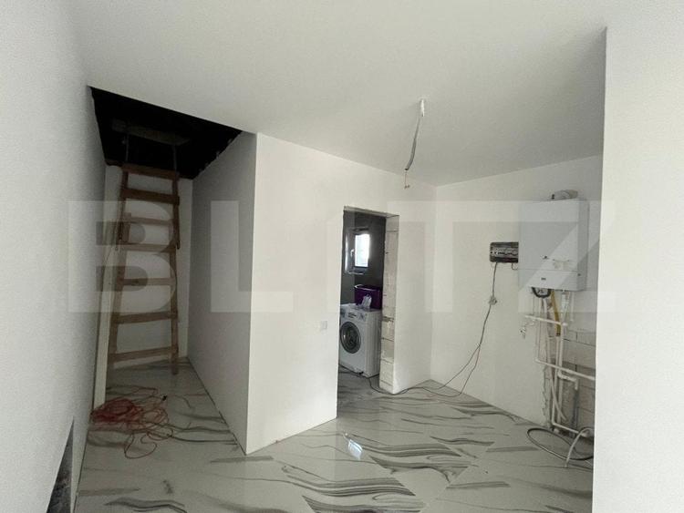 Casă individuală cu 4 camere cu Teren 818 Mp în Șimnicu de Sus