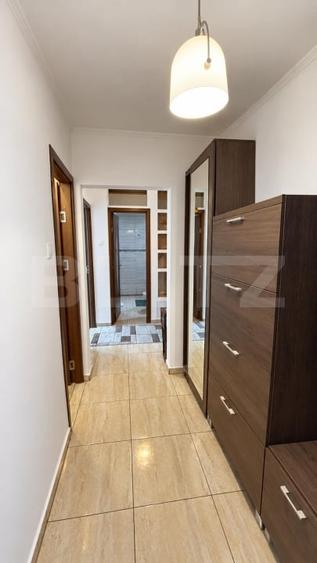 Apartament cu 3 camere decomandat, mobilat în Tudor Vladimirescu