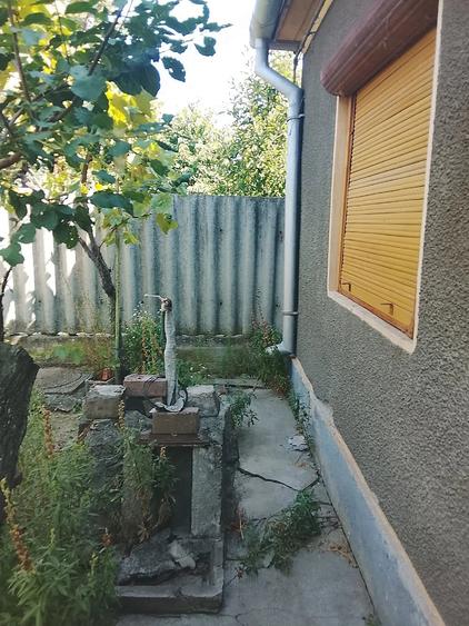 Casă cu 3 camere cu Teren 700 Mp în Central