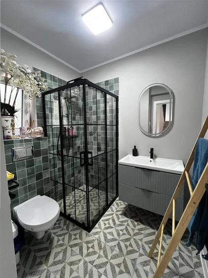 Casă cu 7 camere în Central